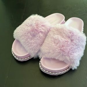 Soft women sandals
